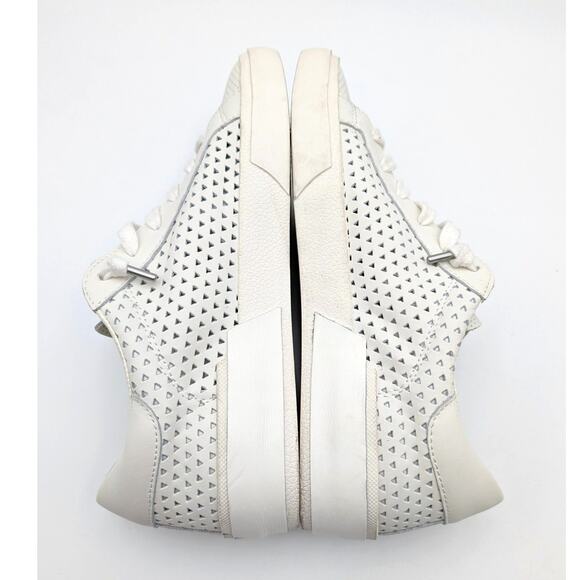 Dolce Vita Zina Perforated 360 Slip-On Women's Sneaker White Size US9 EU40 - Picture 8 of 12